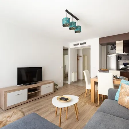 Holidays Family Apartment *
